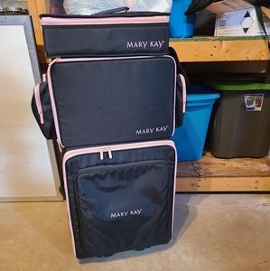 Mary Kay Travel Set